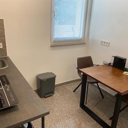 All-In Apartments In Fischeln Mit Gartenblick, Naehe Duesseldorf - Messe - Airport - Helios Krefeld Eksteriør billede